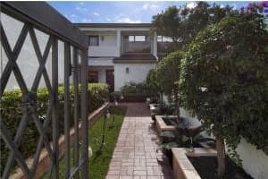 6110 N Ocean Blvd, Boynton Beach, FL 33435, Sold 01/12/17