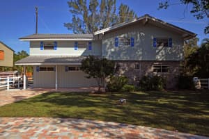 945 SW Rustic Cir, Stuart, FL 34997, Sold 07/17/17