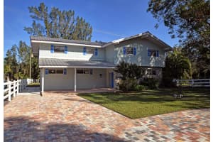 945 SW Rustic Cir, Stuart, FL 34997, Sold 07/17/17