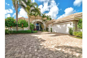 127 St Martin Dr, Palm Beach Gardens, FL 33418, Sold 05/01/17