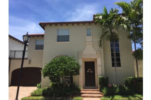 51 Via Poinciana St, Boca Raton, FL 33487, Sold 06/05/17