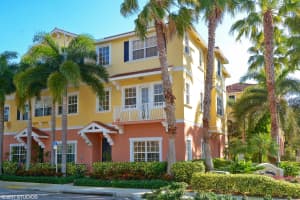 295 NE 5th Ave, Delray Beach, FL 33483, Sold 03/17/17