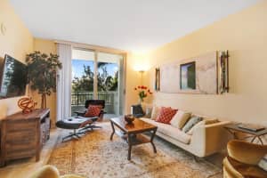 403 S Sapodilla Ave, West Palm Beach, FL 33401, Sold 03/04/17