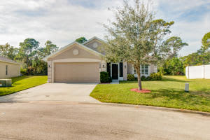 1206 Briarcliff Ct, Sebastian, FL 32958, Sold 12/29/16