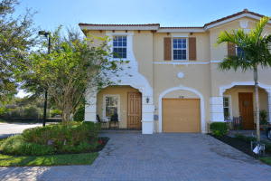104 SW Otter Run Pl, Stuart, FL 34997, Sold 01/26/17