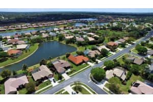 1335 SW Maplewood Dr, Port St. Lucie, FL 34986, Sold 07/27/17