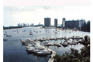 1660 12 Oaks Way APT 103, North Palm Beach, FL 33408, Sold 05/03/17