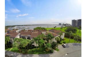 1660 12 Oaks Way APT 103, North Palm Beach, FL 33408, Sold 05/03/17