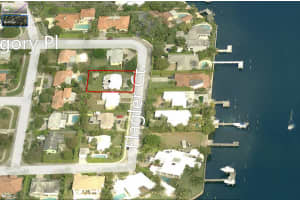 7925 Flagler Ct, West Palm Beach, FL 33405, Sold 03/21/17