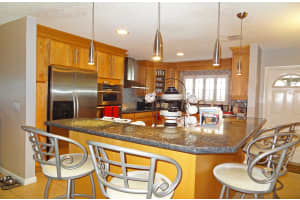 9071 Pine Springs Dr, Boca Raton, FL 33428, Sold 03/30/17