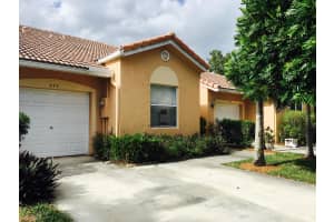 270 E Coral Trace Cir, Delray Beach, FL 33445, Sold 04/28/17