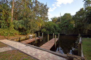 825 SW Rustic Cir, Stuart, FL 34997, Sold 02/27/17
