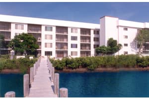 3525 S Ocean Blvd, South Palm Beach, FL 33480, Sold 07/26/17