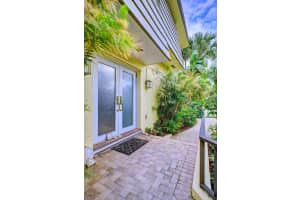 1111 Russell Dr, Highland Beach, FL 33487, Sold 06/05/17