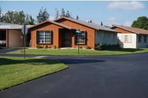 513 SE 27th Ln, Boynton Beach, FL 33435, Sold 02/27/17