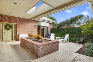 18525 SE Prestwick Ln, Tequesta, FL 33469, Sold 03/30/17