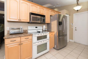 8571 Windfall Dr, Boynton Beach, FL 33472, Sold 02/15/17