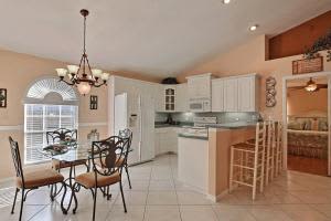 525 16th Ave, Vero Beach, FL 32962, Sold 01/06/17