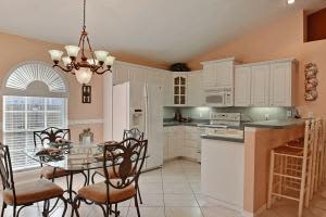 525 16th Ave, Vero Beach, FL 32962, Sold 01/06/17