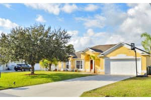 2702 Serenity Cir N, Fort Pierce, FL 34981, Sold 02/28/17