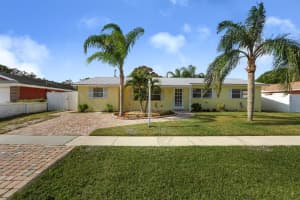 504 Circle W, Jupiter, FL 33458, Sold 11/22/17