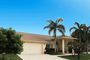 1608 Doral Dr, Greenacres, FL 33413, Sold 01/27/17