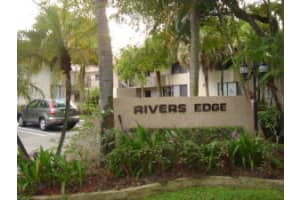 9511 SW 1st Ct, Coral Springs, FL 33071, Sold 02/01/17