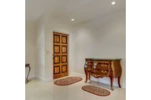 321 SE 4th St, Dania Beach, FL 33004, Sold 04/17/17