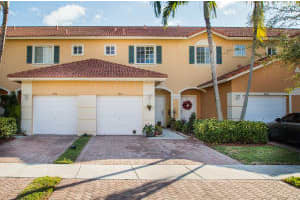 5580 Monte Carlo Ln, Margate, FL 33068, Sold 01/19/17