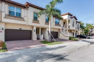 3140 Waterside Cir, Boynton Beach, FL 33435, Sold 03/15/17