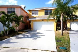 4121 Eastridge Cir, Pompano Beach, FL 33064, Sold 03/31/17