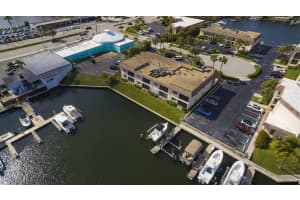 312 Lake Cir, North Palm Beach, FL 33408, Sold 05/08/17