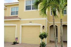 668 SW Glen Crest Way, Stuart, FL 34997, Sold 06/22/17