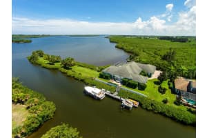 MLS# R10290871, Vero Beach, Florida 32967