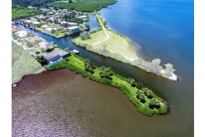 MLS# R10290871, Vero Beach, Florida 32967