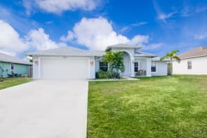 1058 SW Aswan Ave, Port St. Lucie, FL 34953, Sold 02/03/17