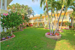 1820 S Ocean Blvd #2d, Delray Beach, FL 33483, Sold 04/13/17