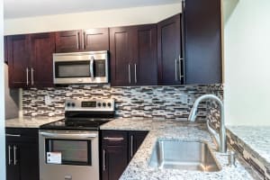 380 Canal Point N, Delray Beach, FL 33444, Sold 02/17/17