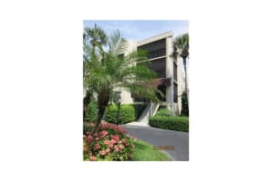 9612 Riverside Dr, Sebastian, FL 32958, Sold 05/01/17