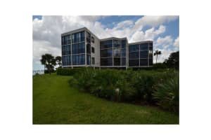 9612 Riverside Dr, Sebastian, FL 32958, Sold 05/01/17