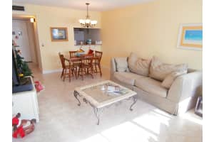 830 SW 9th St Cir, Boca Raton, FL 33486, Sold 04/26/17