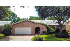 5656 Pinecrest Cir, Boca Raton, FL 33433, Sold 05/31/17