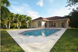 9377 Olmstead Dr, Lake Worth, FL 33467, Sold 03/17/17
