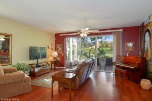 1041 Pinewood Lake Ct, Greenacres, FL 33415, Sold 02/15/17