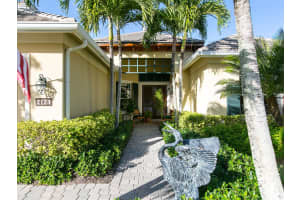 MLS# R10292525, Vero Beach, Florida 32963