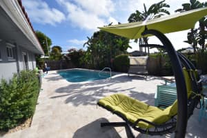 1725 NE 22nd Terrace, Fort Lauderdale, FL 33305, Sold 03/31/17