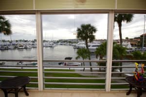 21 Yacht Club Dr, North Palm Beach, FL 33408, Sold 04/13/17