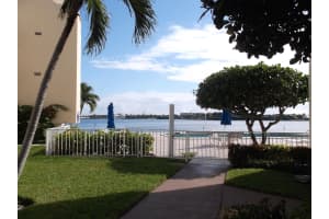 1820 New Palm Way, Boynton Beach, FL 33435, Sold 04/21/17