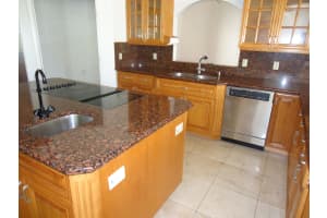 3800 Pine Lake Dr, Weston, FL 33332, Sold 05/04/17