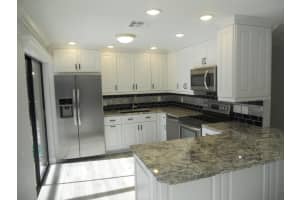 6928 Kingston Dr, Lake Worth, FL 33462, Sold 08/18/17